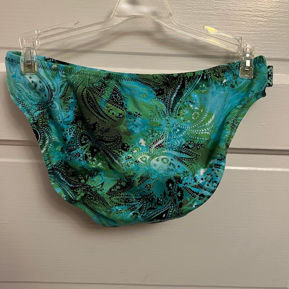 Patterned Speedo Axcelerate Bikini - image 7